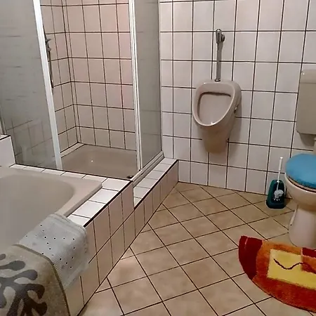Hotel Gahro 1-3